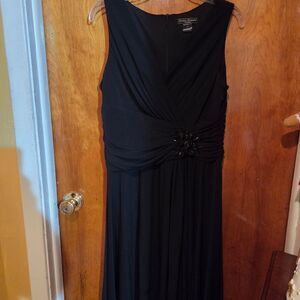 Elegant Black Evening Dress
